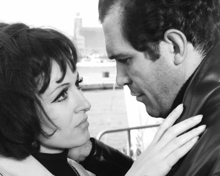 Καραγιάννη - καζάκος