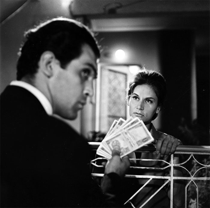 Κοινωνία ώρα μηδέν