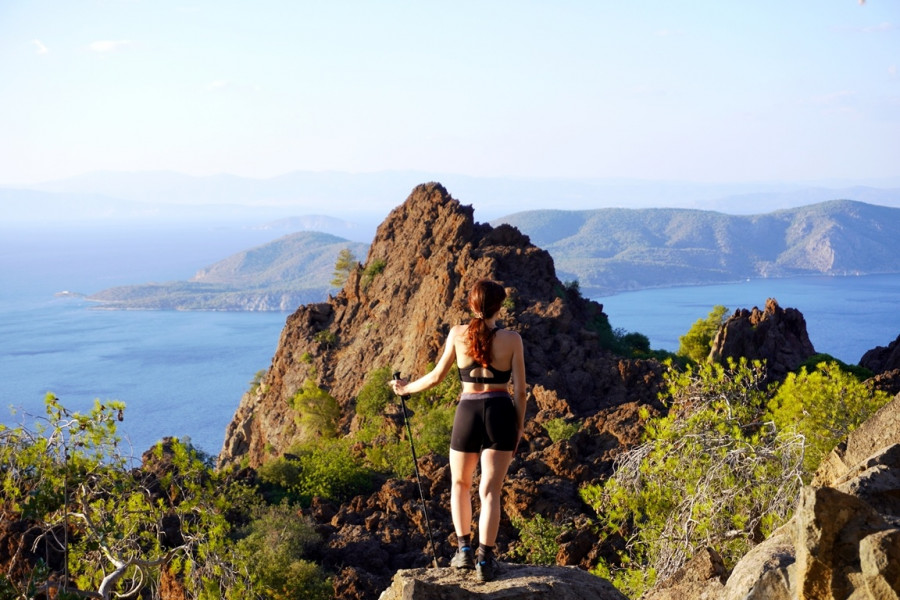 Η Ελεάννα Κιούκη στο Ηφαίστειο Μεθάνων