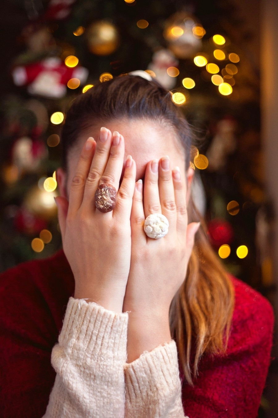 δαχτυλίδια - μελομακάρονα και κουραμπιέδες