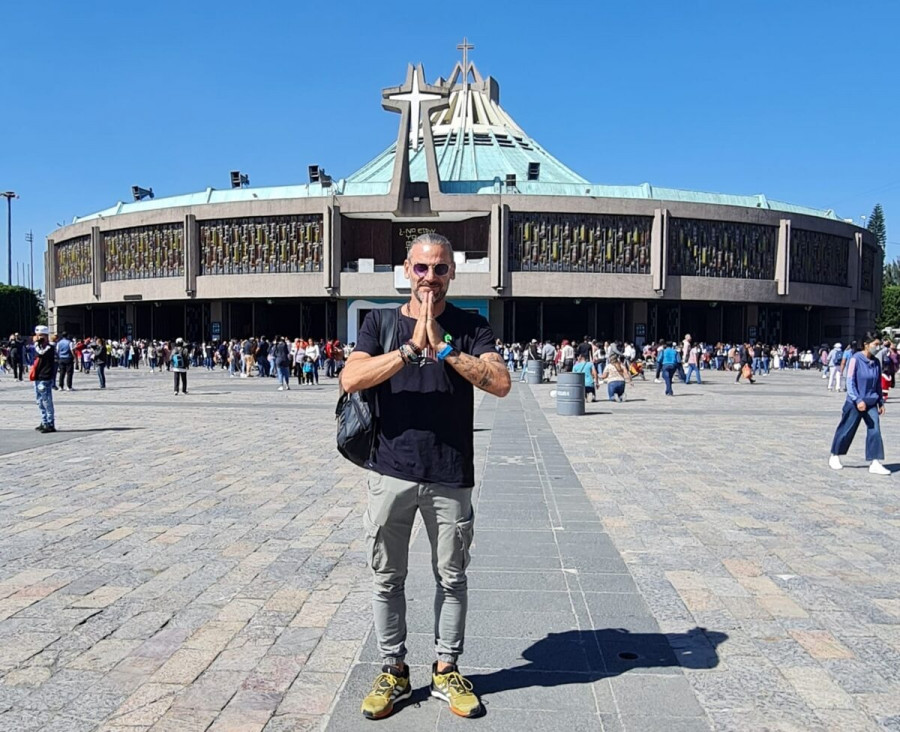 Στο Μεξικό, στα βασιλικά της Παναγίας της Γουαδελούπης