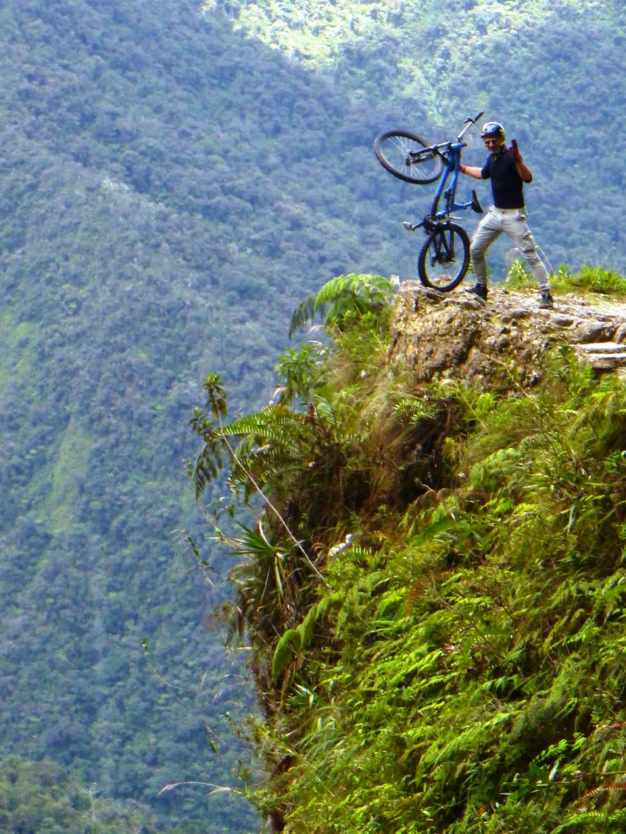 Στο Death Road της Βολιβίας