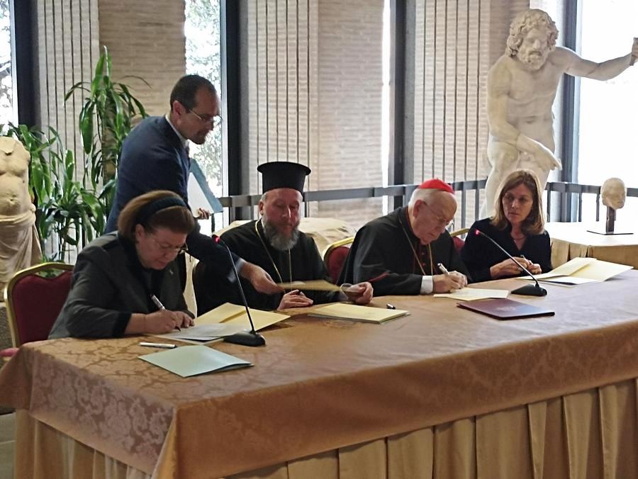 Vatikano Μενδώνη