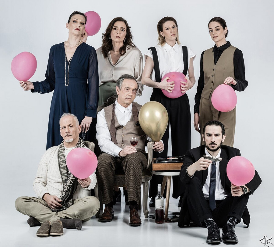 Ο Νικορέστης Χανιωτάκης σκηνοθετεί και συμμετέχει στην παράσταση «The Party» στο θέατρο Άνεσις