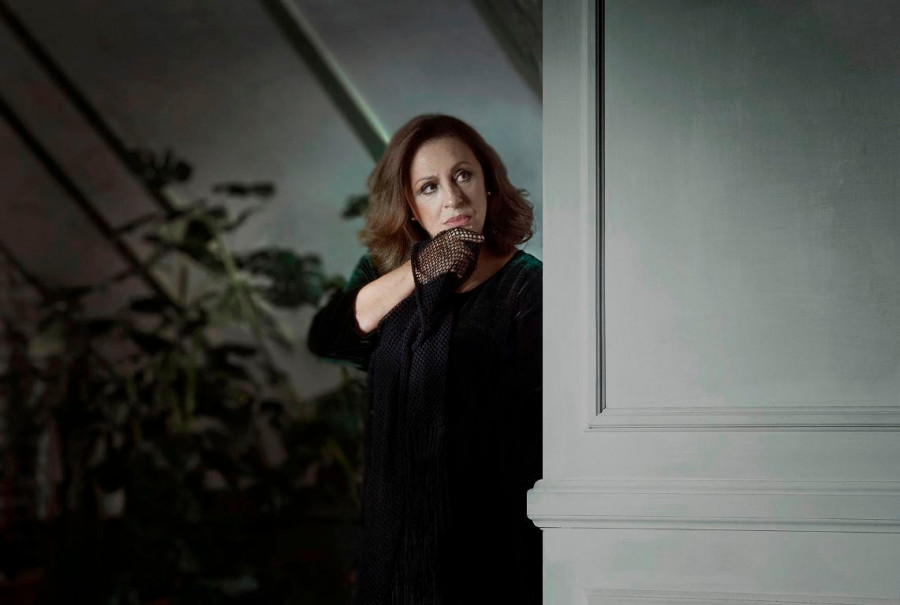 Χάρις Αλεξίου