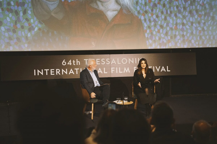 Μόνικα Μπελούτσι