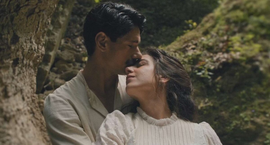 Ο Πάνος Βλάχος και η Ντένια Στασινοπούλου σε σκηνή της σειράς