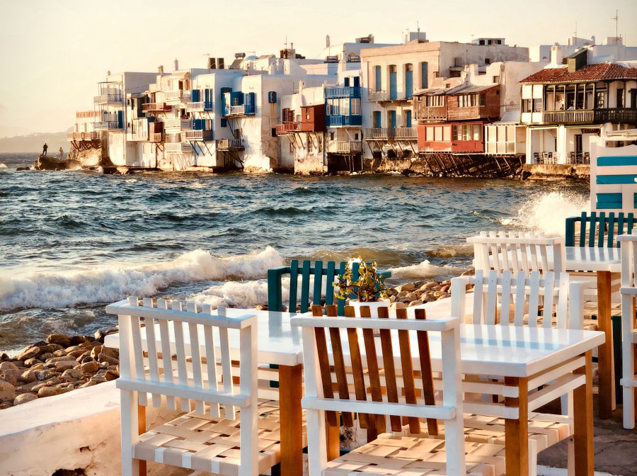 mykonos-(Unsplash).jpg