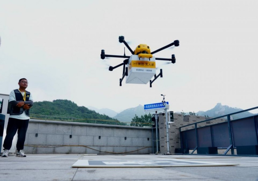 Beijing Badaling Great Wall Opens First Drone Delivery Route