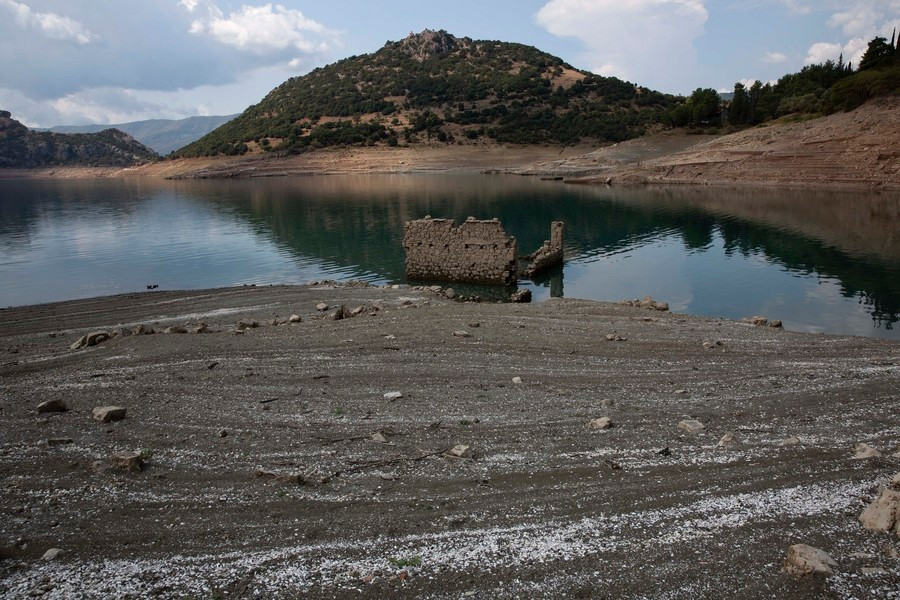 ΛΕΙΨΥΔΡΙΑ - ΣΤΕΡΕΥΕΙ Ο ΜΟΡΝΟΣ
