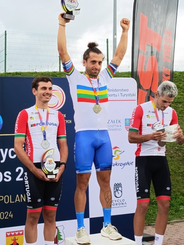 HIONIS XIONIS PODILASIA