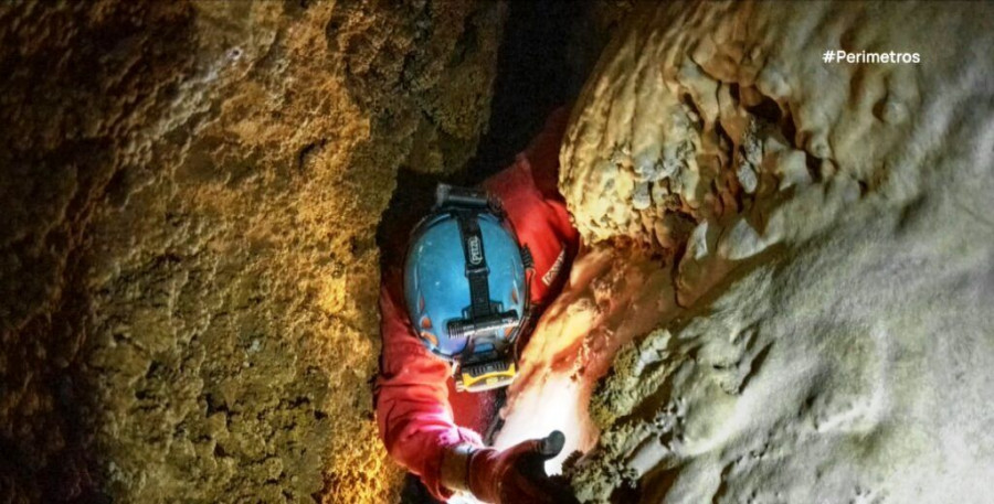 Εξερεύνηση των εντυπωσιακών σπηλαίων της Αμοργού