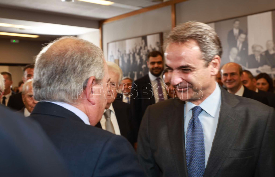 karamanlis-mitsotakis.jpg