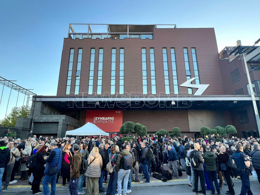 syriza-ksomos1.jpg