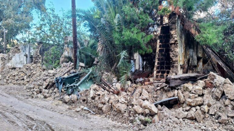 Ρόδος Πέτρινο σπίτι κατέρρευσε λόγω της βροχής