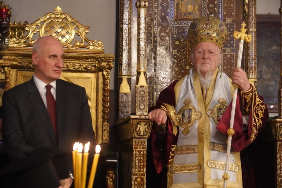 Με μοναχικούς Έλληνες της Κωνσταντινούπολης γιόρτασε ο Οικουμενικός Πατριάρχης τα Χριστούγεννα
