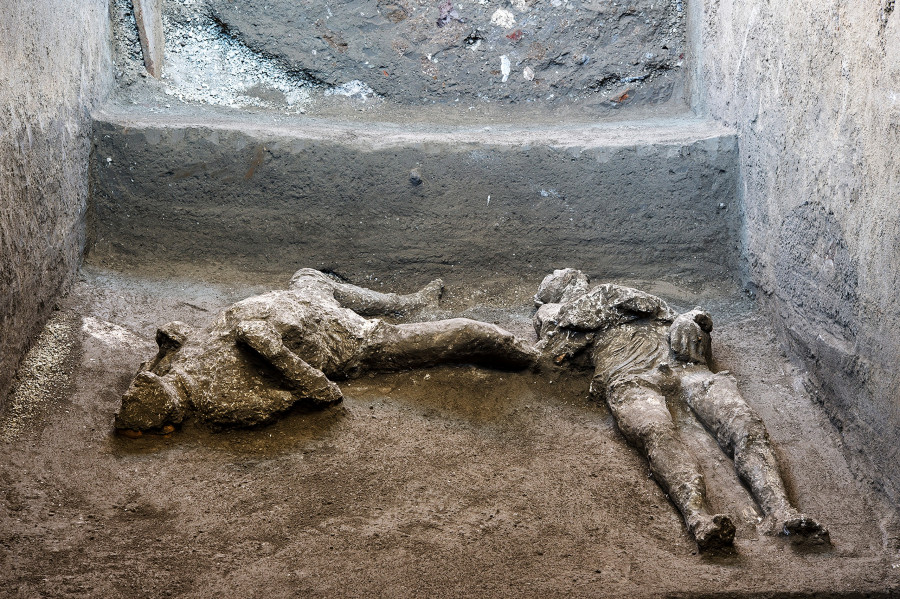 Italy Pompeii Ancient Bodies