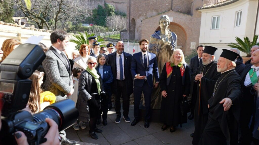 Ν. Φλώρος στο ertnews.gr: Η ελληνικότητα δεν είναι μόνο παρελθόν αλλά ζώσα πνοή – Δεν διάλεξα εγώ την Κάλλας, εκείνη με κάλεσε