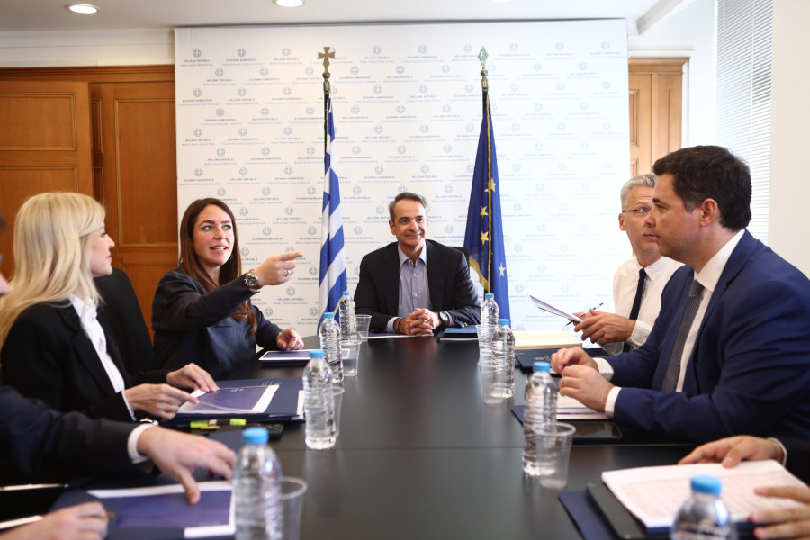 Mitsotakis - Mixailidou