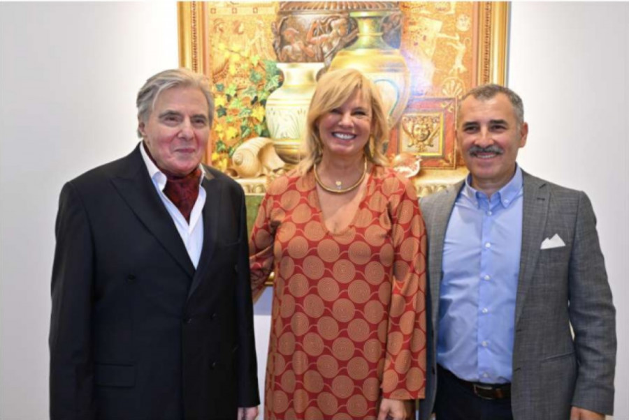 theodoros manolidis.jpg