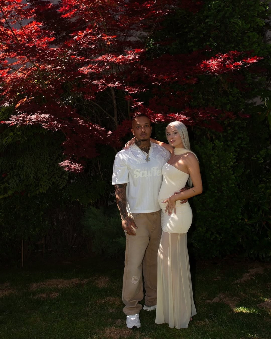 Light - Άννα Θεοδωρίδη