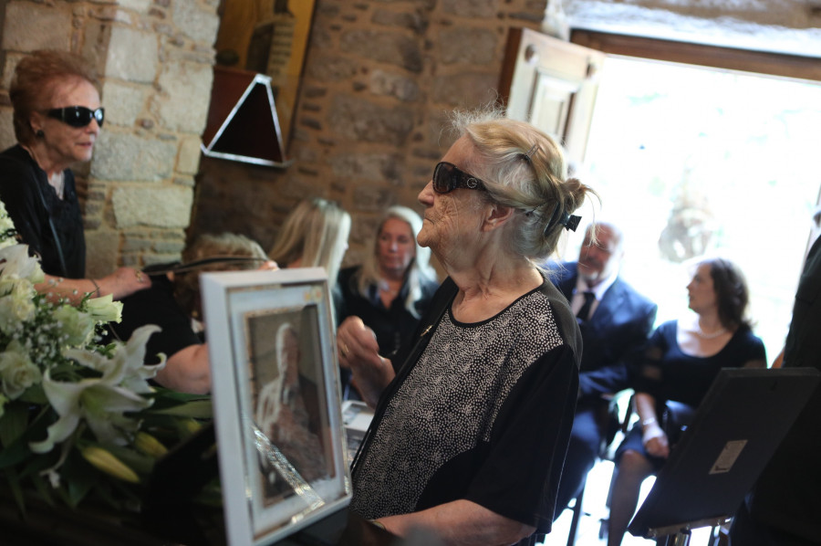 [378619] ΣΕ ΛΑΪΚΟ ΠΡΟΣΚΥΝΗΜΑ Η ΣΟΡΟΣ ΤΟΥ ΠΕΤΡΟΛΟΥΚΑ ΧΑΛΚΙΑ ΣΤΗΝ ΜΗΤΡΟΠΟΛΗ ΑΘΗΝΩΝ (ΣΩΤΗΡΗΣ ΔΗΜΗΤΡΟΠΟΥΛΟΣ/EUROKINISSI)
