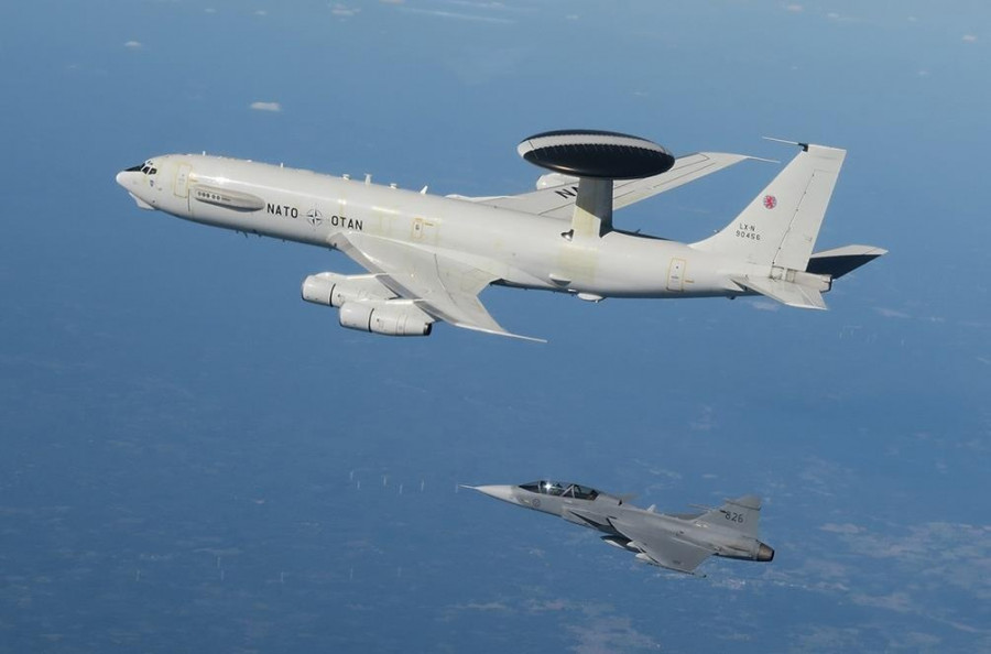 240903-awacs-o-jas-39-gripen-gator-tjxaJ2.jpg