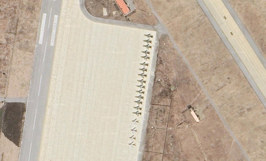 north-korea-wanson-air-base.jpg