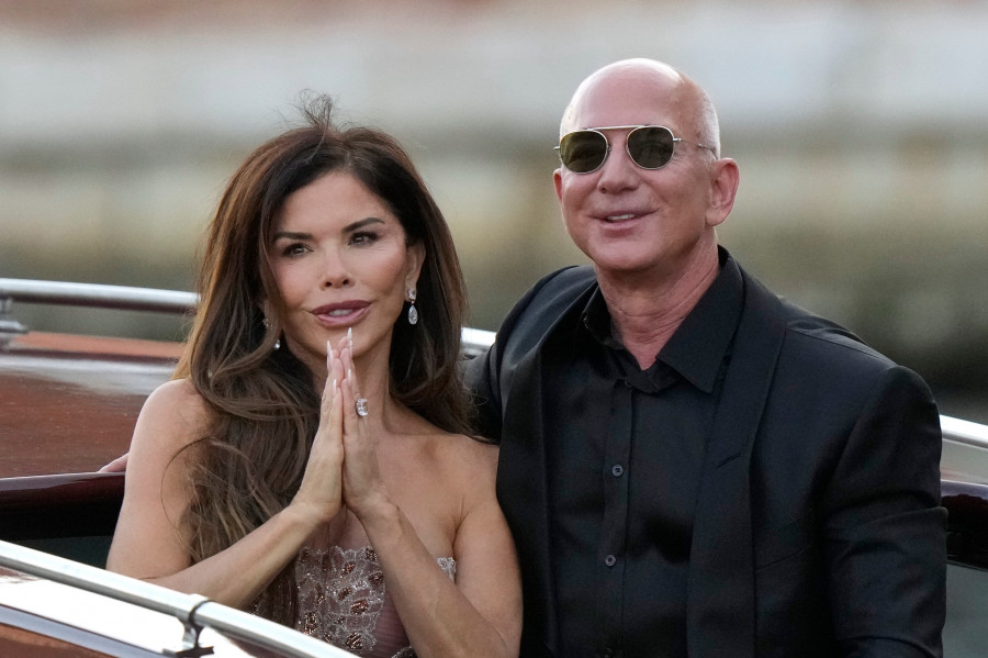 Lauren Sanchez Jeff Bezos