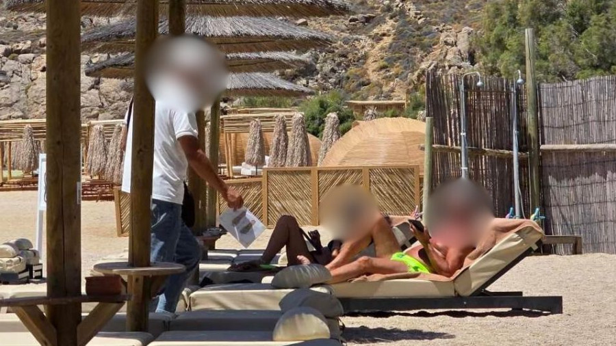 illicit massage mykonos.jpg