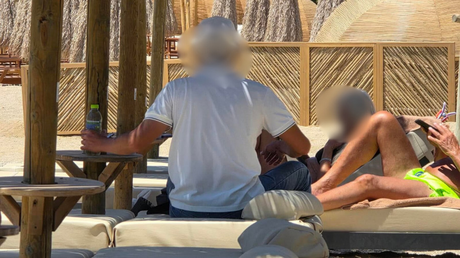 illicit massage mykonos.jpg