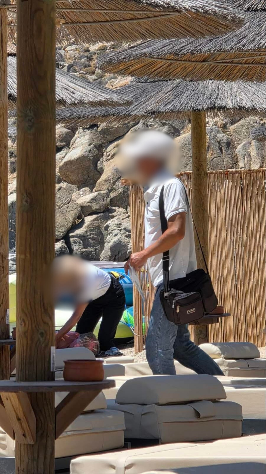 illicit massage mykonos .jpg