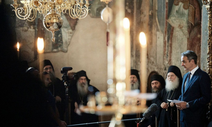 Μητσοτάκης από Άγιο Όρος: Ανακοίνωσε έργα 100 εκατ. ευρώ - Τι ευχήθηκε ο πρωτεπιστάτης Αβραάμ