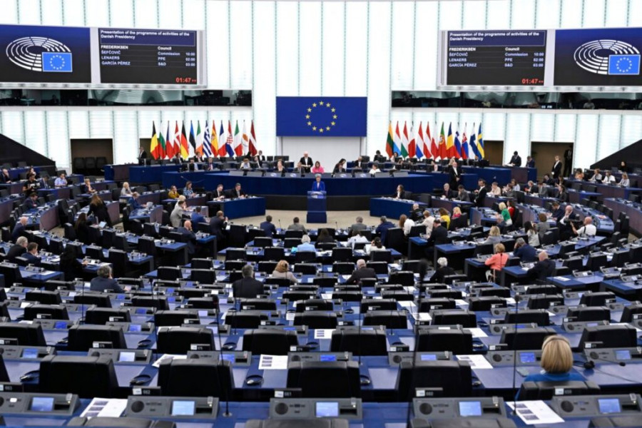 Ψηφίστηκε από το Ευρωπαϊκό Κοινοβούλιο η Έκθεση Προόδου για τη Βόρεια Μακεδονία – Αφαιρέθηκαν οι αναφορές σε «μακεδονική εθνική ταυτότητα και γλώσσα»