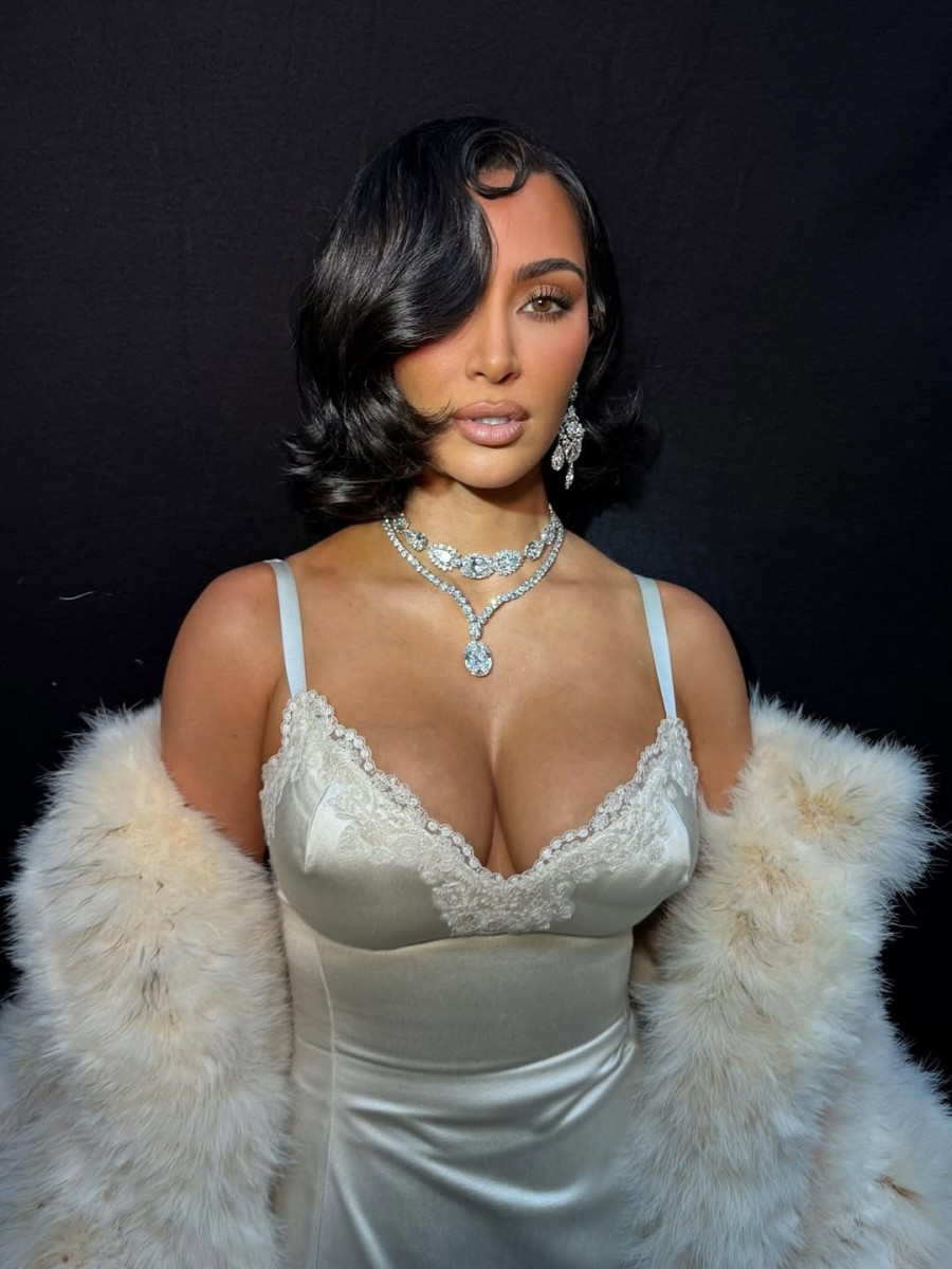 Kim Kardashian - Balenciaga