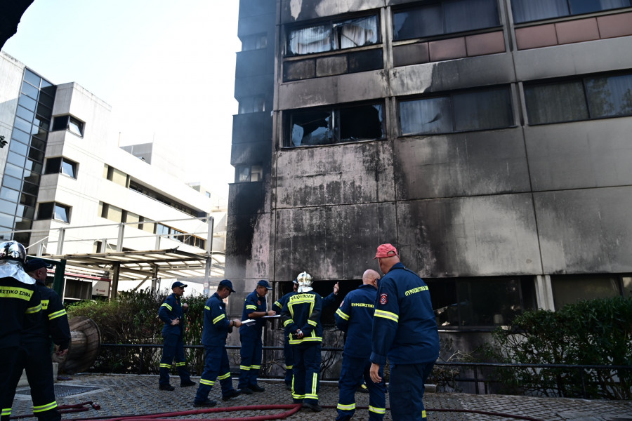[379320] ΠΥΡΚΑΓΙΑ ΣΤΟ ΝΟΣΟΚΟΜΕΙΟ METROPOLITAN ΣΤΟΝ ΧΟΛΑΡΓΟ (ΚΩΣΤΑΣ ΤΖΟΥΜΑΣ/EUROKINISSI)