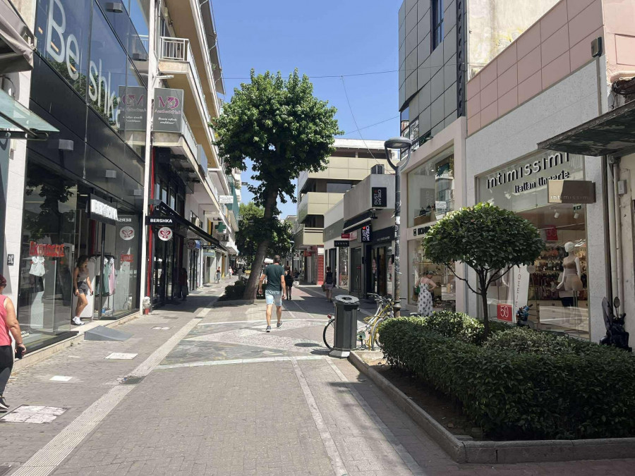 λάρισα-καύσωνας