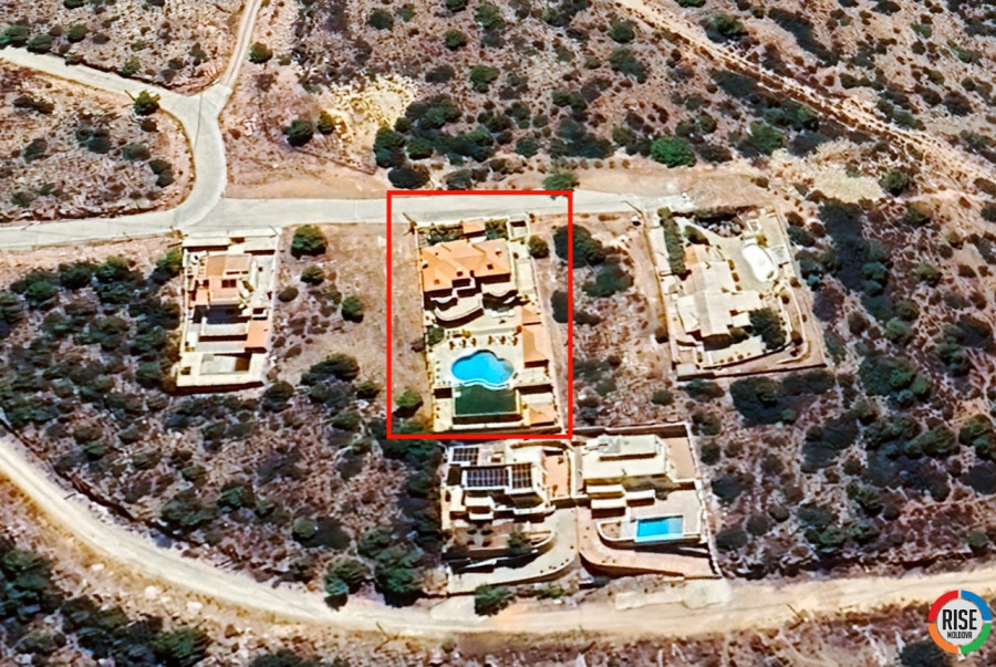 ΒΙΛΑ ΜΟΛΔΑΒΟΥ ΣΑΡΩΝΙΔΑ