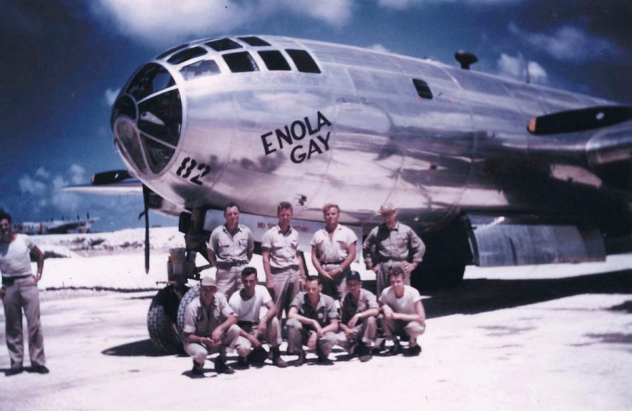 enola-crew-color-1200x782.jpg
