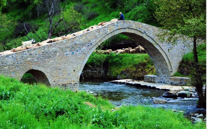 γεφυρα ψυρρα