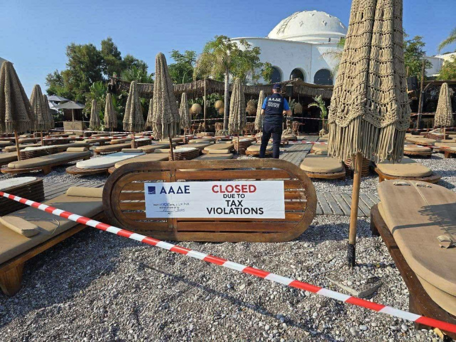 ΑΑΔΕ: «Τσουχτερό» πρόστιμο και λουκέτο 48 ωρών σε beach bar της Ρόδου rodos-beach-bar.jpg