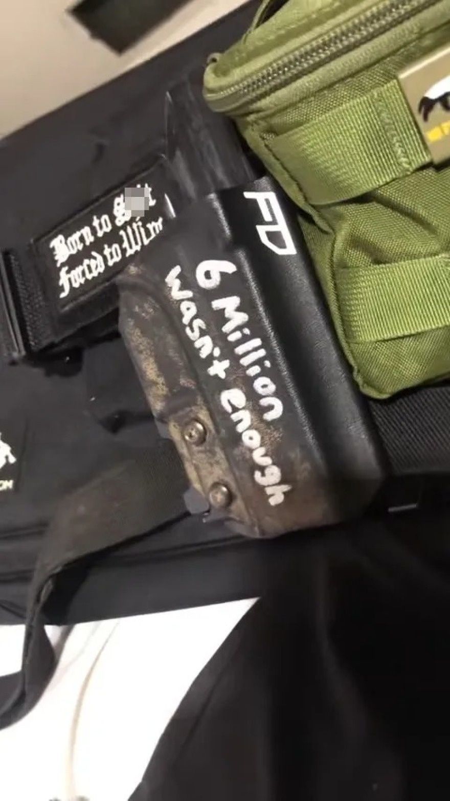 ΗΠΑ: Ο 23χρονος τρανς δράστης του μακελειού στη Μινεάπολη έγραφε πάνω στα όπλα της επίθεσης «πού είναι ο Θεός σας;»