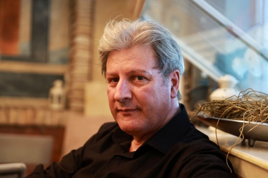 nikos theodorakis.jpg