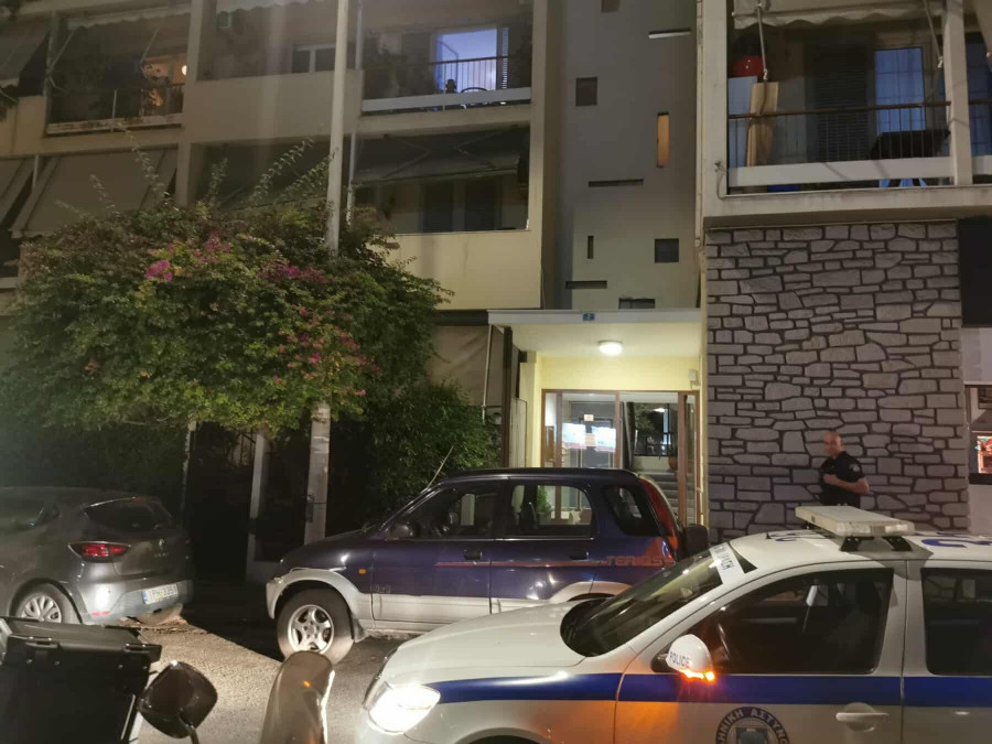 σπίτι πατήσια μανα μωρο ΣκΡΑ