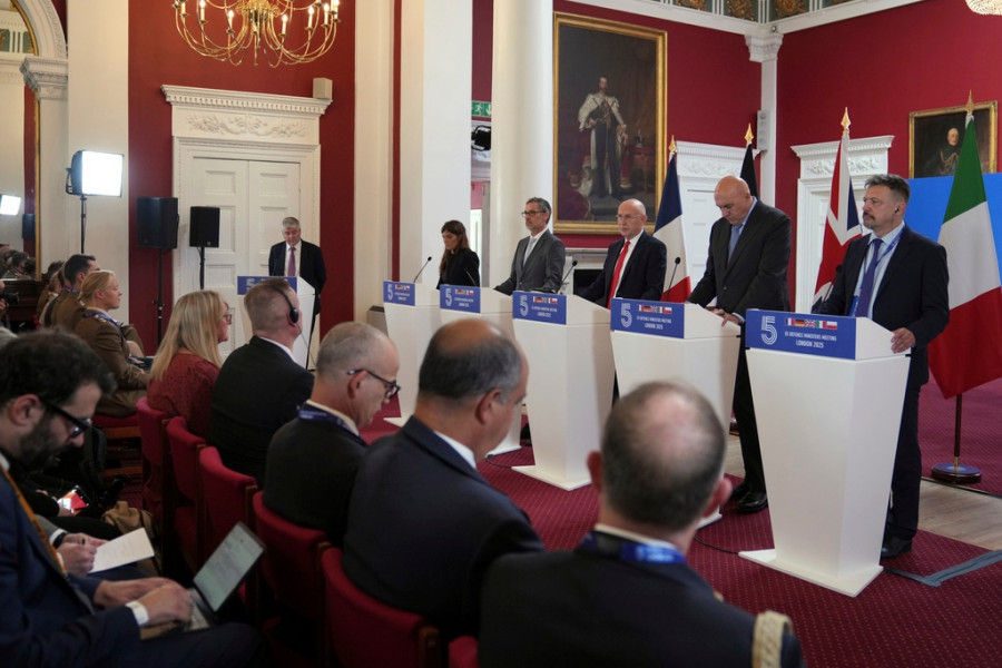 Βρετανία - Σύσκεψη της Ε-5