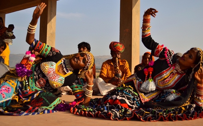 gypsy-in-pushkar-camel-fair.jpg