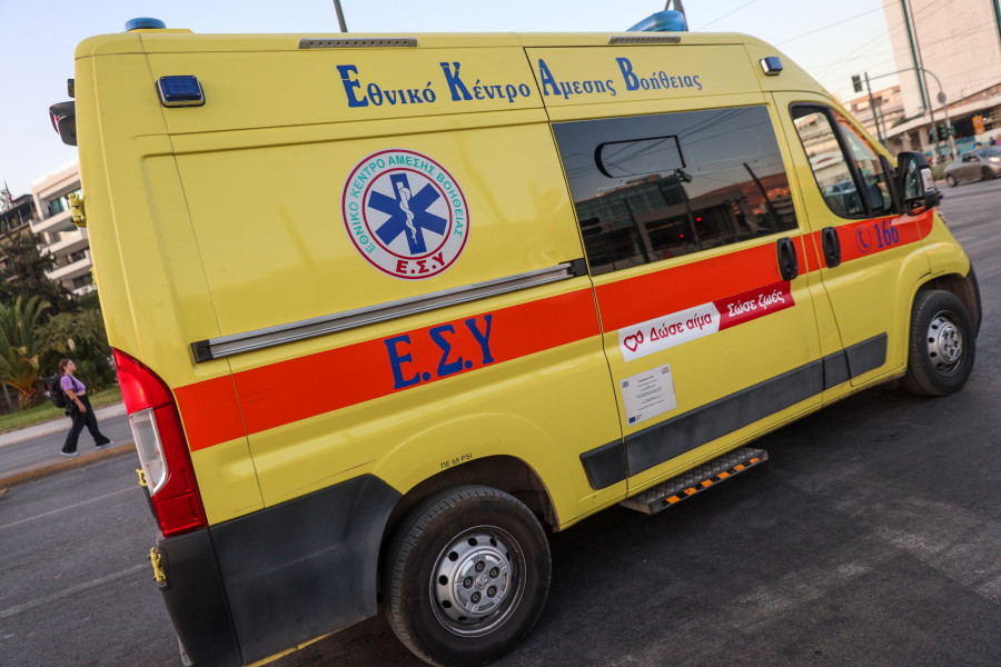 ΑΣΘΕΝΟΦΟΡΟ ΕΚΑΒ