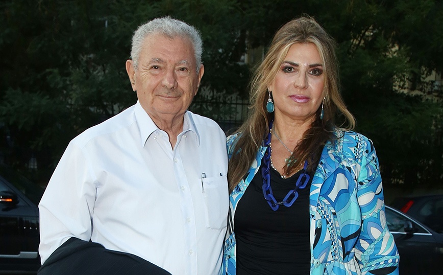 ΣΗΦΗΣ ΜΙΝΑ ΒΑΛΥΡΑΚΗ