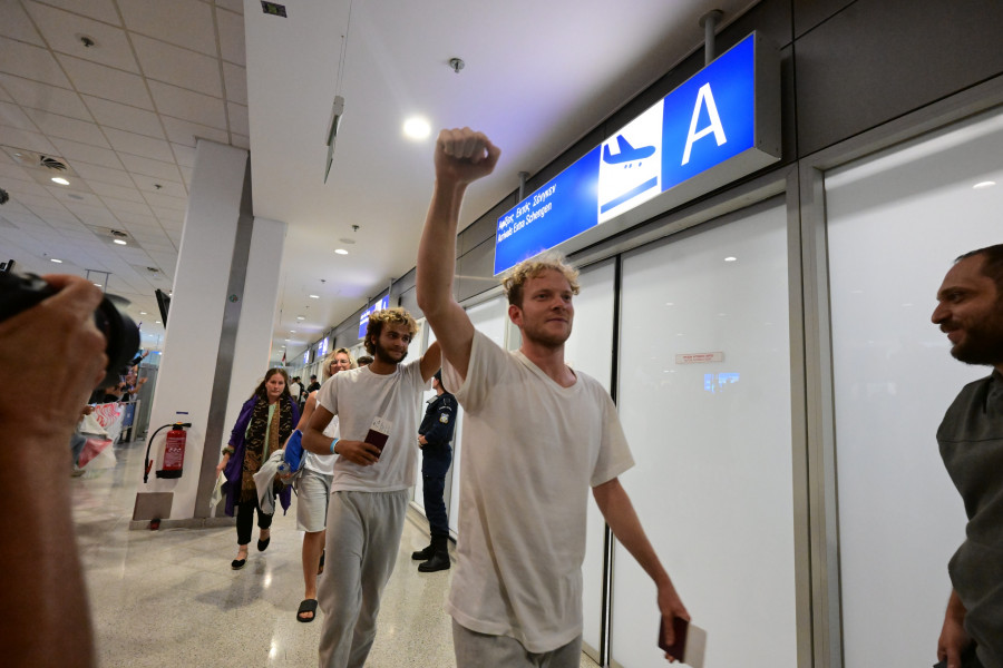 επαναπατρισμός Ελλήνων ακτιβιστών