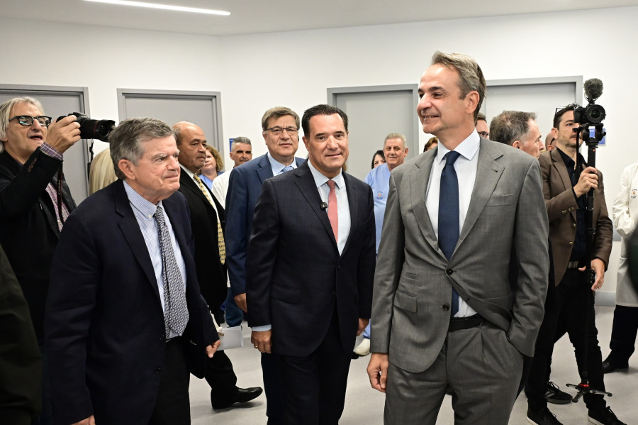 [381145] ΕΠΙΣΚΕΨΗ ΤΟΥ ΠΡΩΘΥΠΟΥΡΓΟΥ ΚΥΡΙΑΚΟΥ ΜΗΤΣΟΤΑΚΗ ΣΤΟ ΝΟΣΟΚΟΜΕΙΟ 